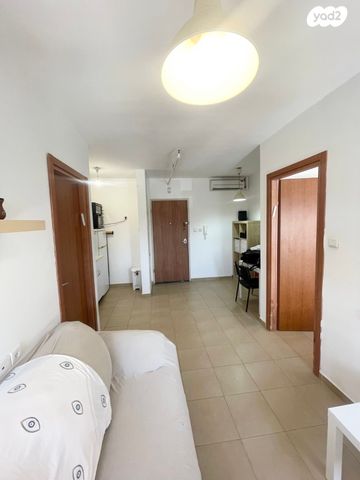 דירה, אלכסנדר ינאי 17, באר שבע