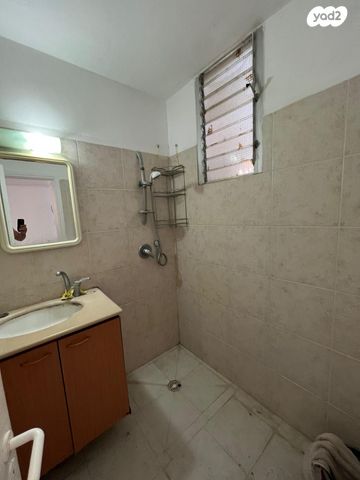 דירה, שדרות צה"ל 17, קרית ים ב', קרית ים