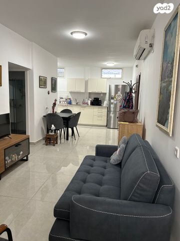 דירה, נתניה