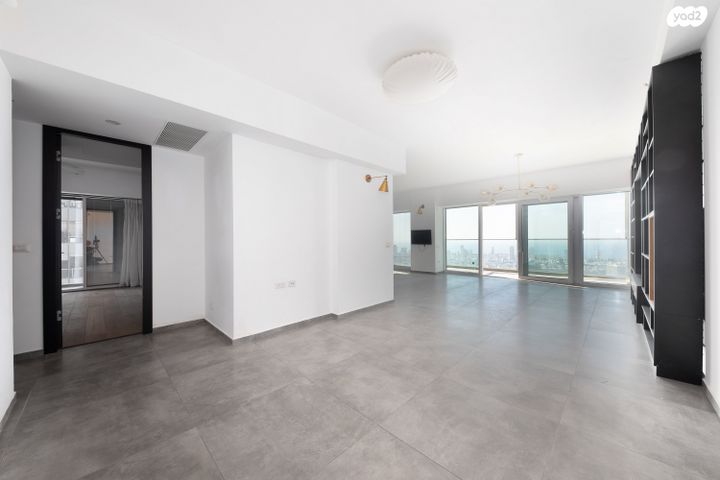 דירה, דרך מנחם בגין, מונטיפיורי, הרכבת, תל אביב יפו