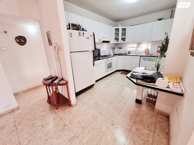 גג/ פנטהאוז, ארלוזורוב, ארלוזורוב, גבעתיים