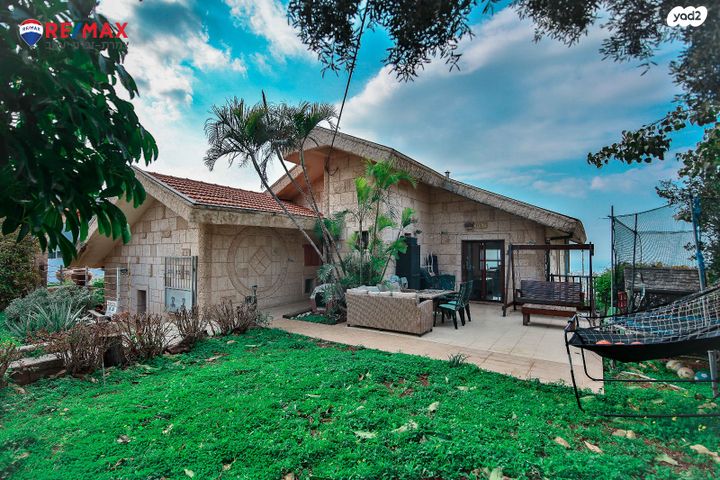 בית פרטי/ קוטג', יפה נוף, המושבה, זכרון יעקב