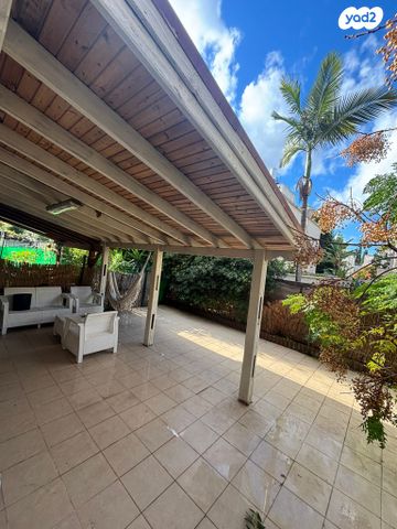 דירת גן, גפנוביץ 8, חדרה