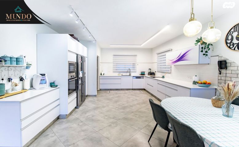 דו משפחתי, הירקון, גני מנחם, באר יעקב