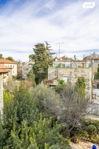 גג/ פנטהאוז, דרך הרכבת, עמק רפאים, המושבה הגרמנית, ירושלים