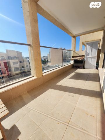 דירה, רימון, החורש, חריש