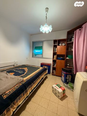 דירה, שדרות ח"ן 12, צור שלום, קרית ביאליק