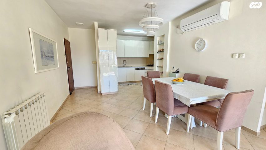 דירה, משה שרת 14, רמת שרת, ירושלים