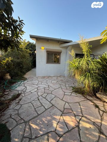 דו משפחתי, רמת החייל, תל אביב יפו