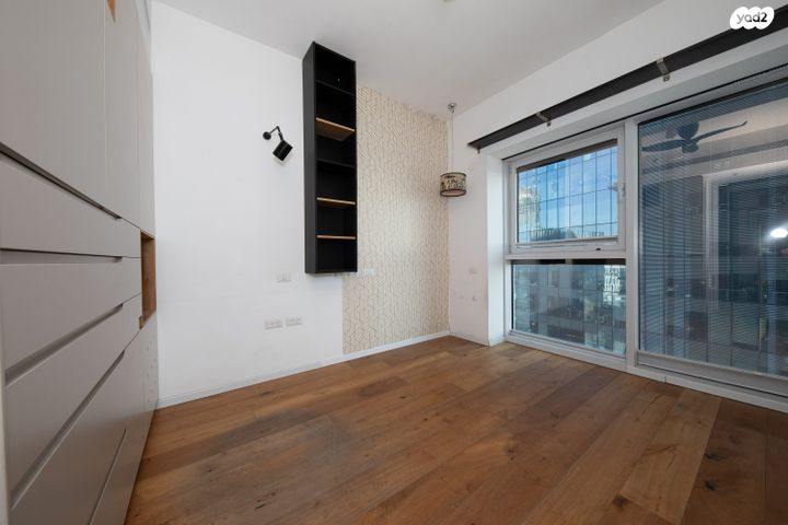 דירה, דרך מנחם בגין, מונטיפיורי, הרכבת, תל אביב יפו