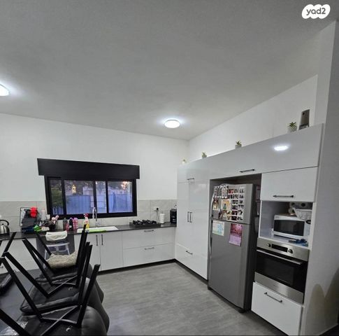 בית פרטי/ קוטג', התמר, פעמי תש''ז, פעמי תש"ז