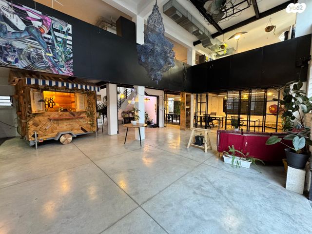 בניין משרדים, משה מאור 1, גבעת הרצל, אזור המלאכה יפו, תל אביב יפו