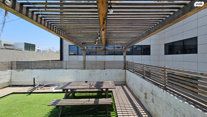 משרדים, יגאל אלון 114, נחלת יצחק, תל אביב יפו