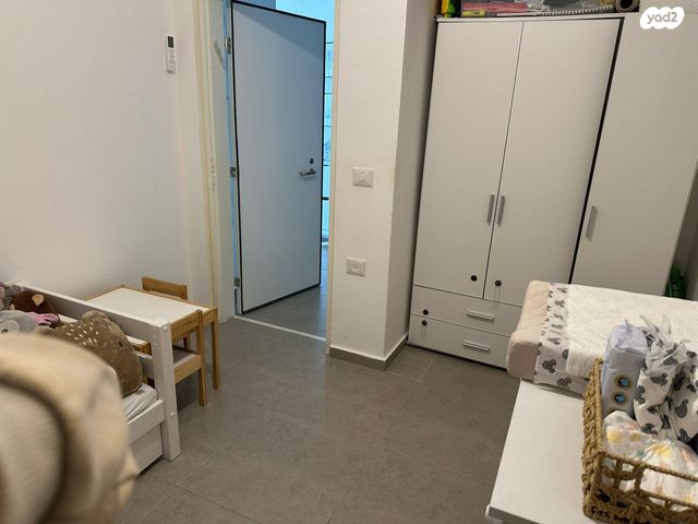 דירה, שיר השירים 1, גן יבנה מערב, גן יבנה