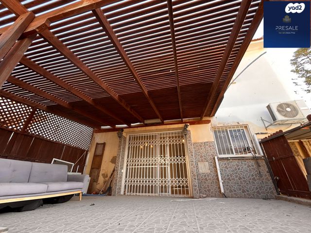 בית פרטי/ קוטג', מעוף, ערד