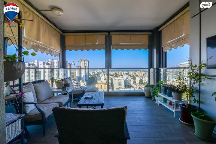 דירה, הרברט סמואל 57, מרכז העיר, חדרה