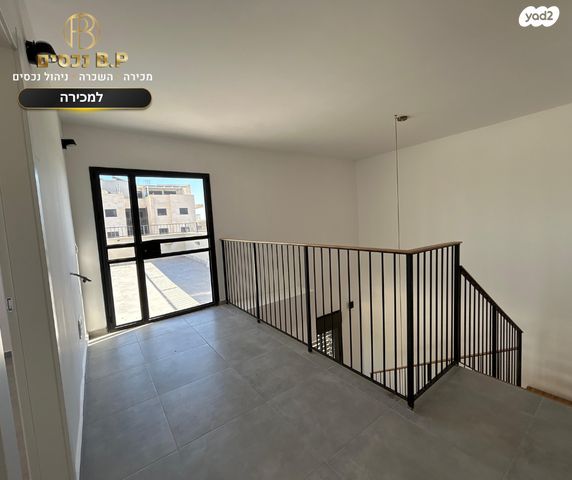 דופלקס, ברקת, אבני חן, חריש