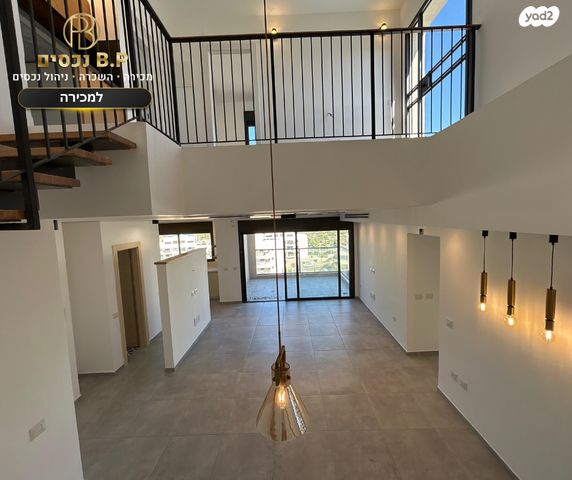 דופלקס, ברקת, אבני חן, חריש