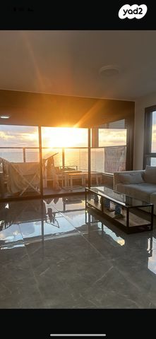 דירה, דרך בן גוריון 125, דרום מערב ותיק, בת ים