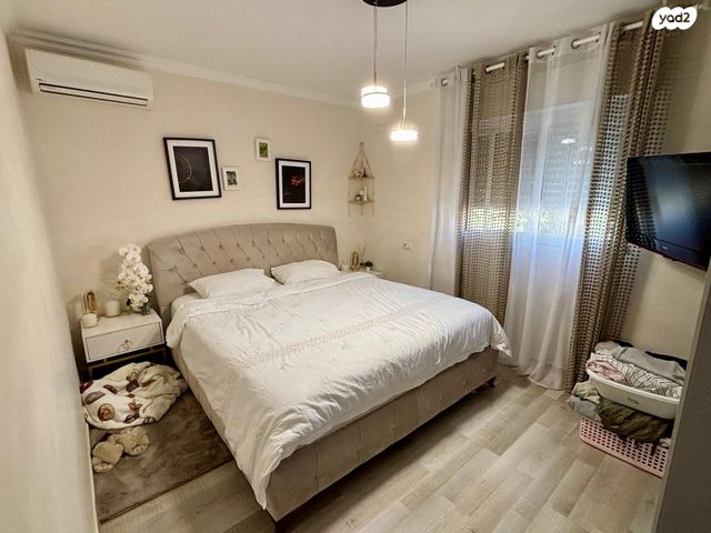 גג/ פנטהאוז, אדמונית 26, גני אביב, לוד