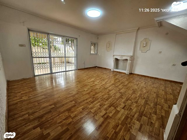 בית פרטי/ קוטג', בית דגן