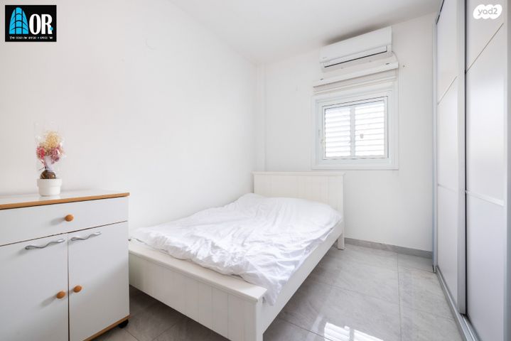 דירה, חוה לוצקי, א' / צפון מזרח העיר, רחובות