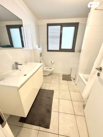 דירה, אביגיל 18, חרוזים, רמת גן