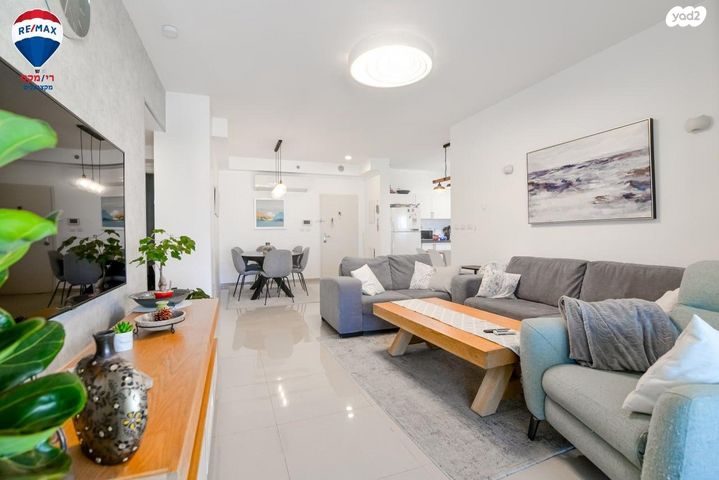 דירה, הרברט סמואל 57, מרכז העיר, חדרה