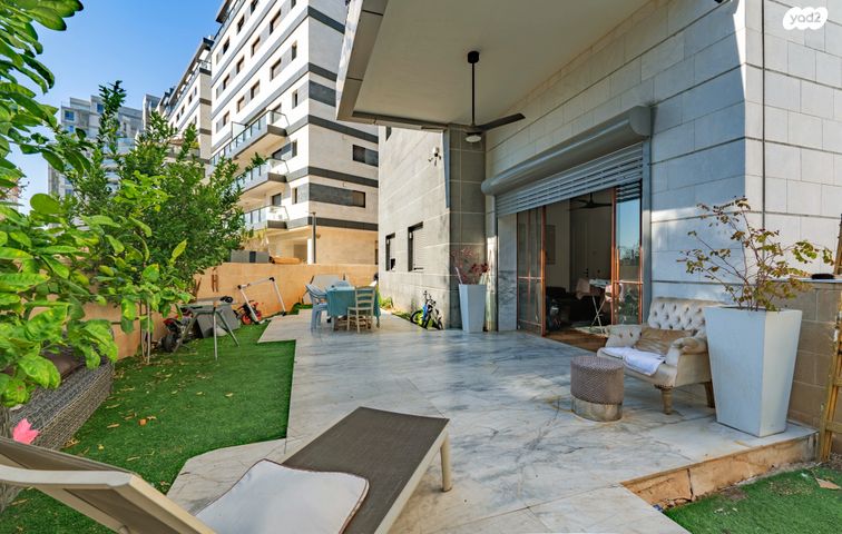 דירת גן, יהודה עמיחי, תכנית ל', למד, תל אביב יפו