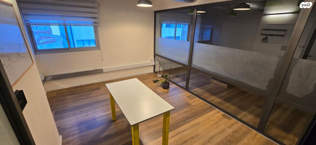 משרדים, שונצינו 16, מונטיפיורי, הרכבת, תל אביב יפו