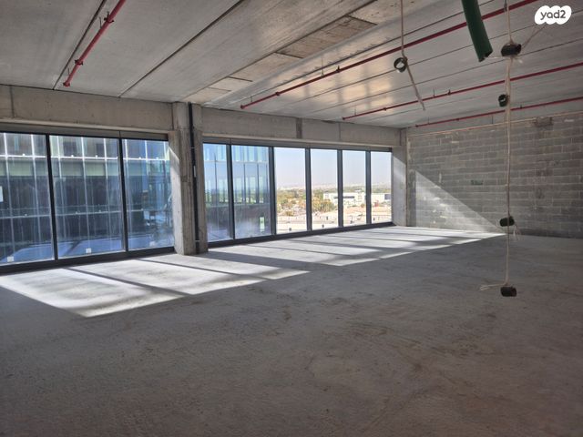 משרדים, הוד השרון