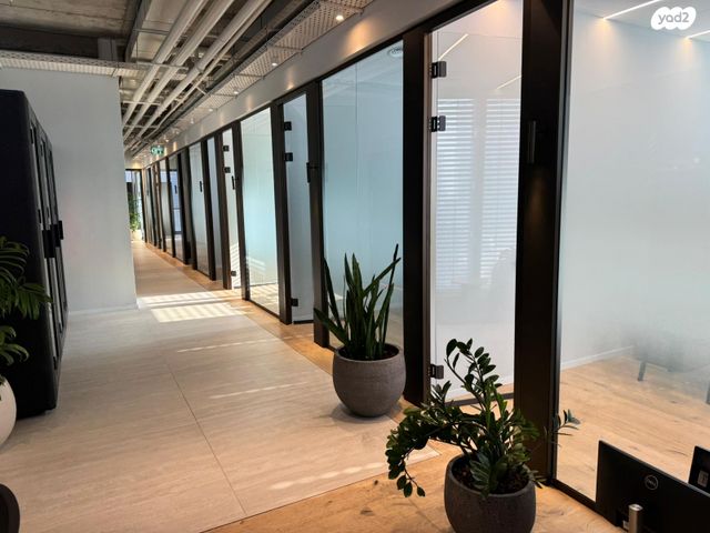 משרדים, רמת גן