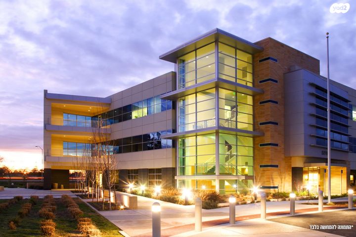 פארק תעשיות עמק חפר