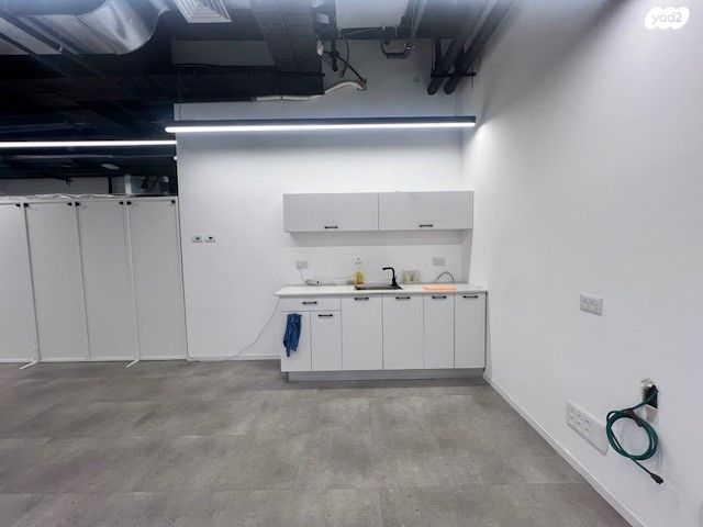 משרדים, אזור תעשיה ספיר, נתניה