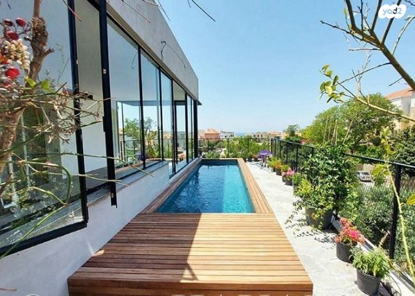 גג/ פנטהאוז, החרוב, עג'מי, גבעת העליה, תל אביב יפו