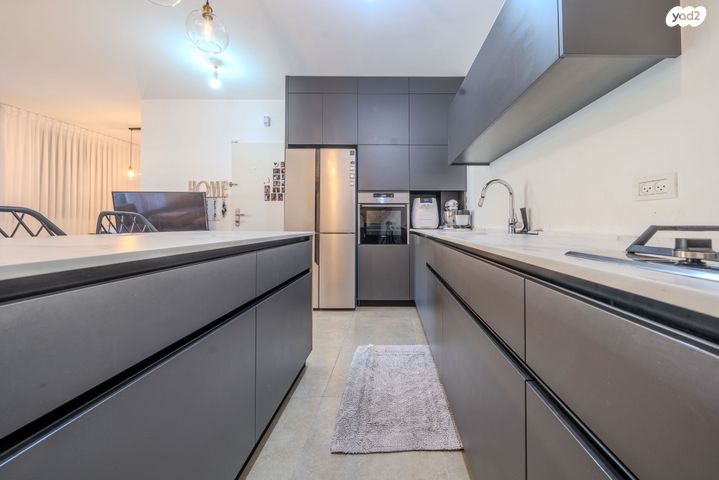 דירת גן, שוהם 48, אבני חן, חריש