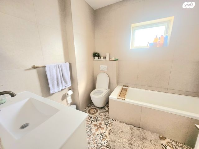 דירה, כינרת, רובע י"א, אשדוד