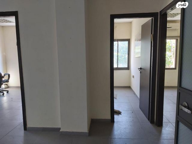 משרדים, שדרות רוטשילד, מרכז העיר, חדרה