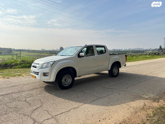 מודעת רכב איסוזו די-מקס