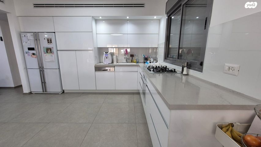 גג/ פנטהאוז, שדרות קק"ל 7, המחנה הצבאי, קרית מלאכי