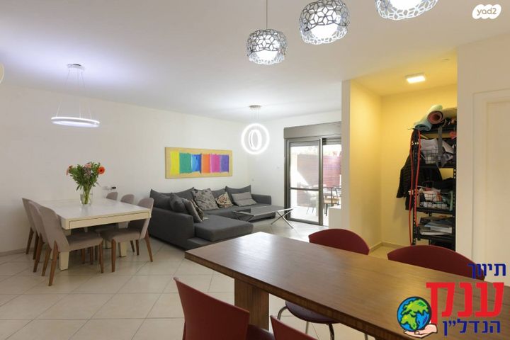 בית פרטי/ קוטג', לופית 9, צאלים, מערב 1, אילת