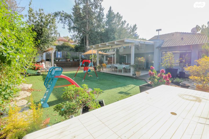 בית פרטי/ קוטג', כוכב יאיר, כוכב יאיר / צור יגאל