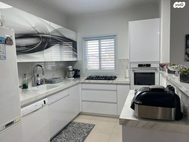 דירה, שדרות דואני, נאות בגין, לב יבנה, יבנה