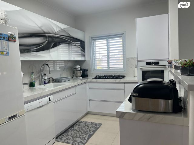 דירה, שדרות דואני, נאות בגין, לב יבנה, יבנה