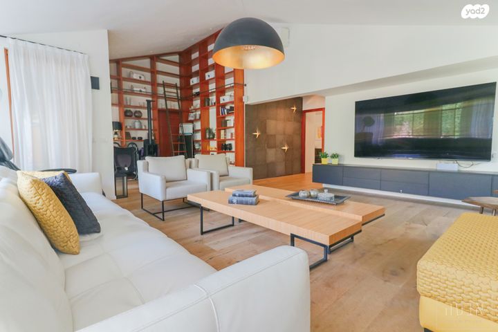 בית פרטי/ קוטג', כוכב יאיר, כוכב יאיר / צור יגאל