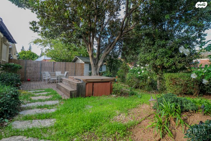 בית פרטי/ קוטג', כוכב יאיר, כוכב יאיר / צור יגאל