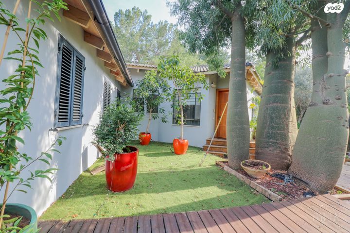 בית פרטי/ קוטג', כוכב יאיר, כוכב יאיר / צור יגאל