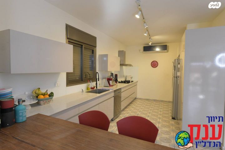 בית פרטי/ קוטג', לופית 9, צאלים, מערב 1, אילת