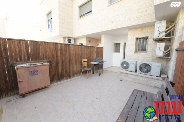 בית פרטי/ קוטג', לופית 9, צאלים, מערב 1, אילת