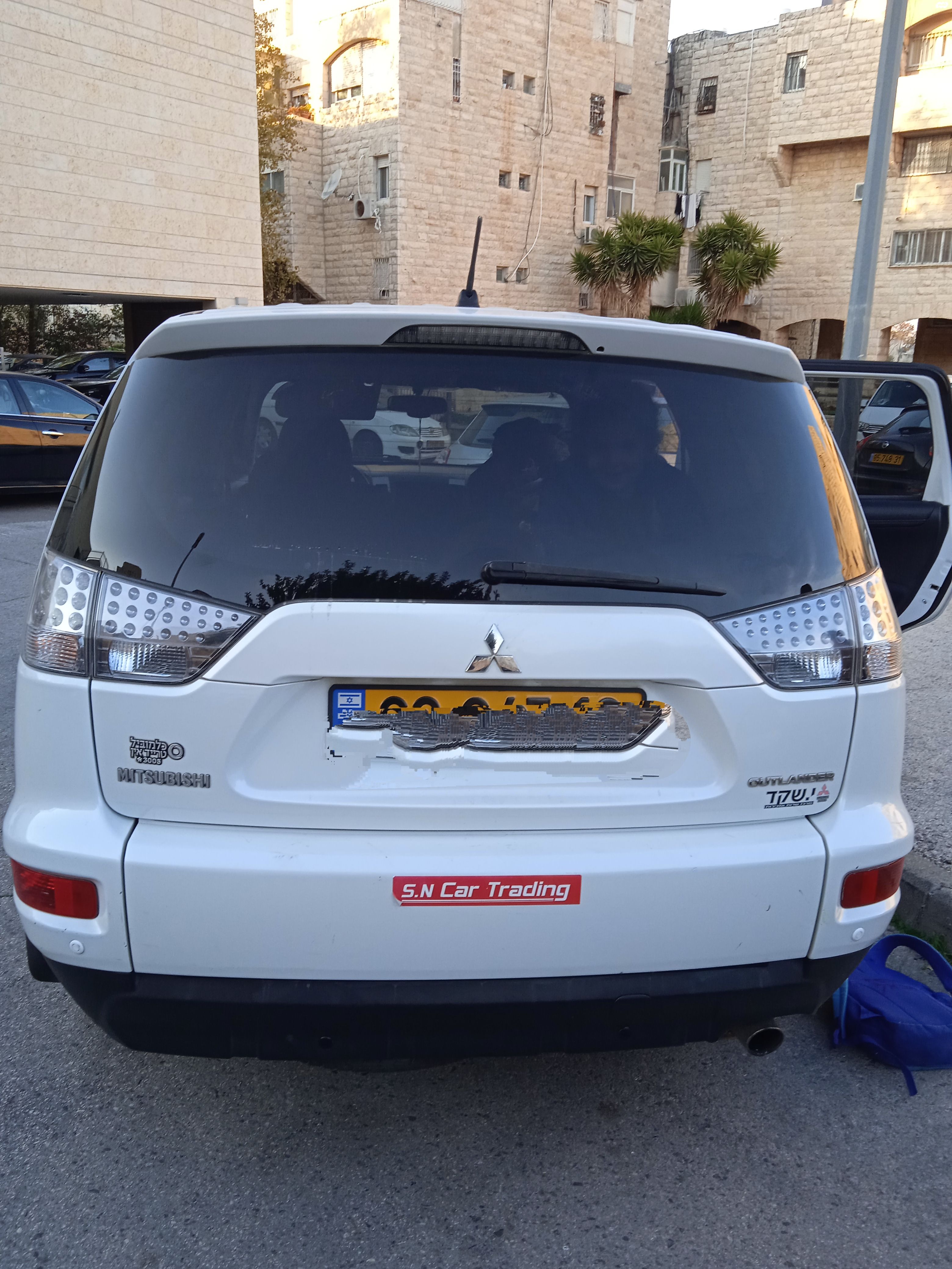 מודעת רכב מיצובישי אאוטלנדר
